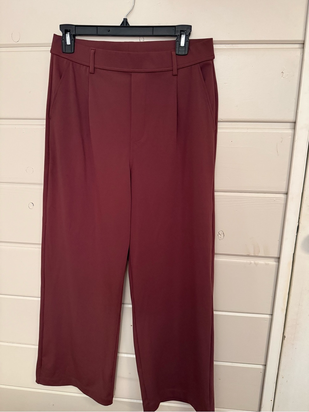 HALARA Wide-Leg Pants in choc brown. 28” inseam